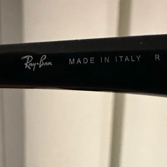 Ray Ban Glasses - Picture 3 of 7